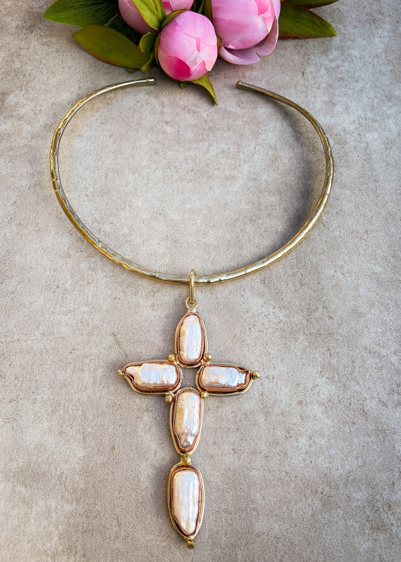 Merikee Choker Necklace