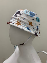 Load image into Gallery viewer, James Swim Bucket Hat
