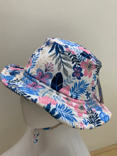 Load image into Gallery viewer, Greta Swim Hat
