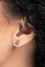 Load image into Gallery viewer, Petite Rosalie Earring
