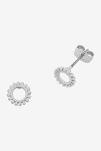 Load image into Gallery viewer, Petite Daisy Earring
