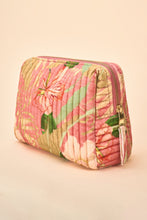 Load image into Gallery viewer, Quilted Wash Bag
