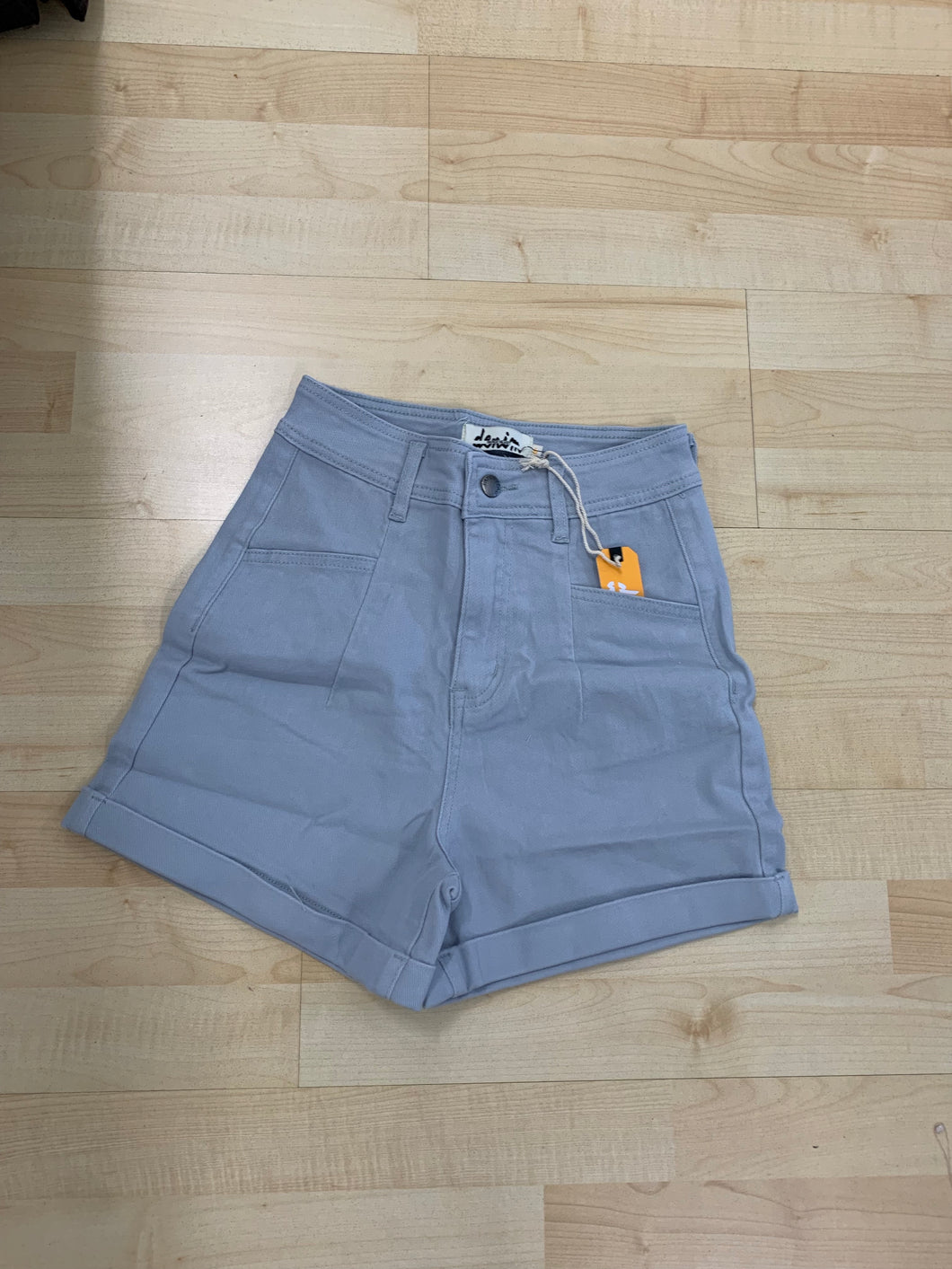 9013 shorts