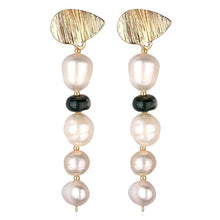 Load image into Gallery viewer, Katelyn Freshwater pearl Earring*
