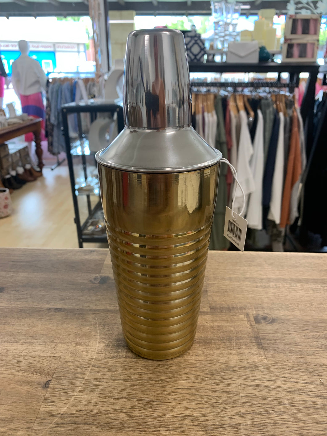 Gold ribbed cocktail shaker