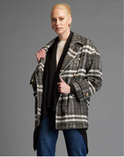 Load image into Gallery viewer, Songbird Plaid Pea Oversized Coat
