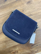 Load image into Gallery viewer, Kingsley Navy Leather Bag *
